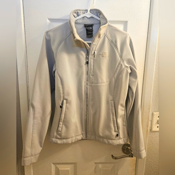 The North Face Jacket, Lined Fleece, Wind Resistant, Light Gray, Size Small - Picture 1 of 5